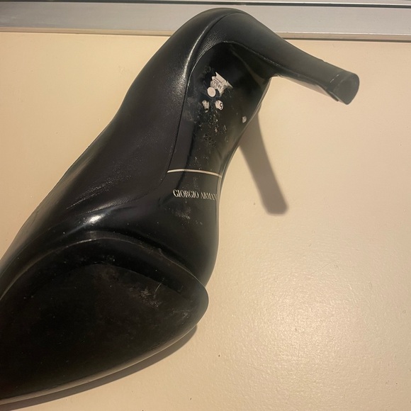Armani black leather shoes -like new - Picture 3 of 5
